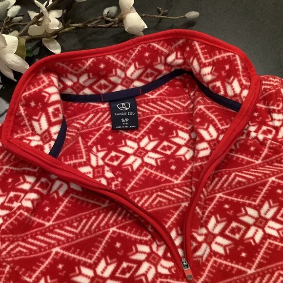 Lands’ End Fair Isle Snowflake Quarter Zip Fleece Pullover Lightweight Red White - Picture 12 of 14